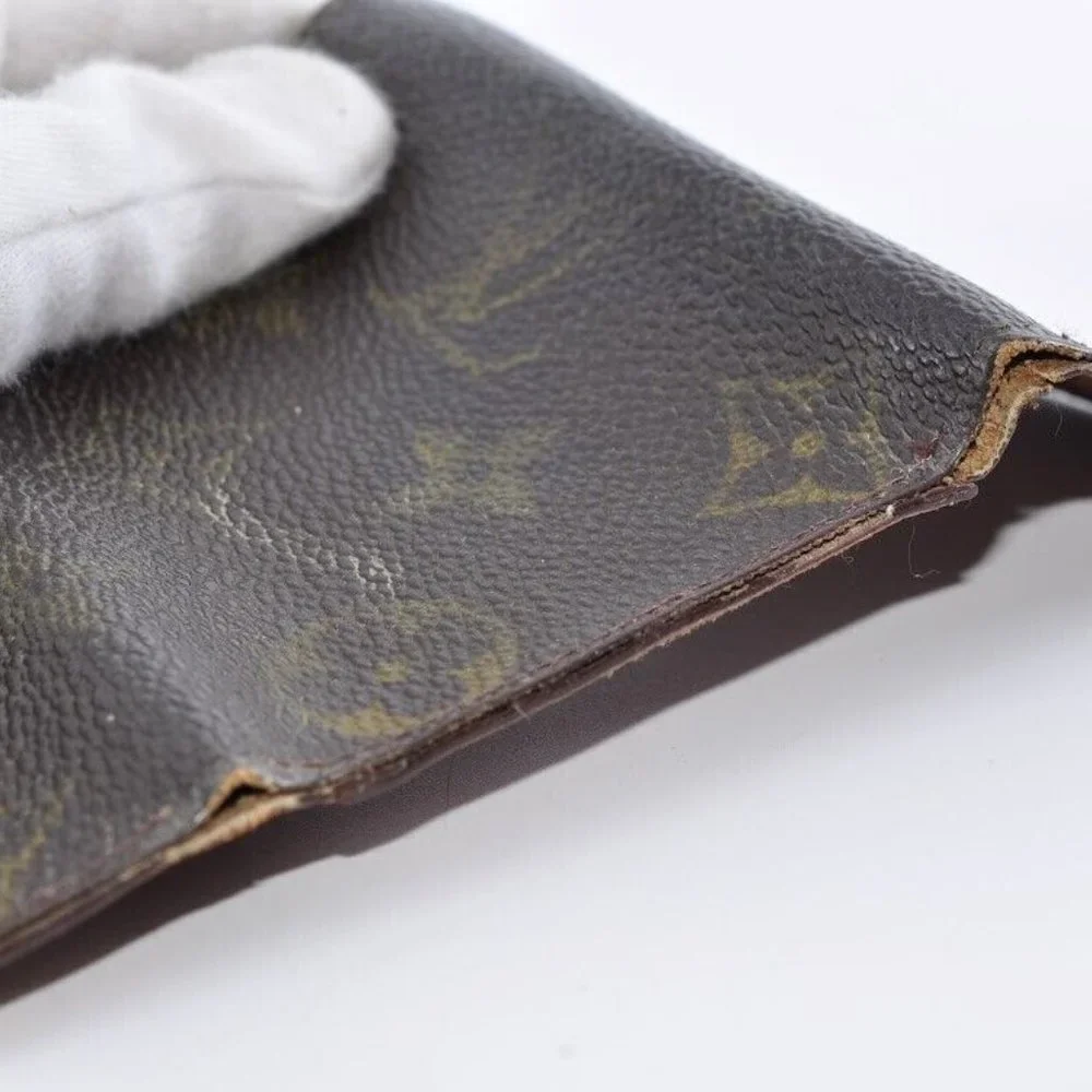 Louis Vuitton Monogram Key Holder/Wallet #1622***